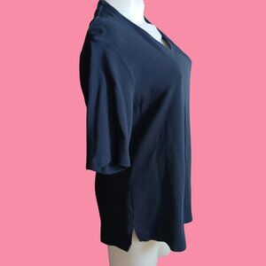 Medium Isaac Mizrahi Live Black V-Neck Short Sleeve Top Womens